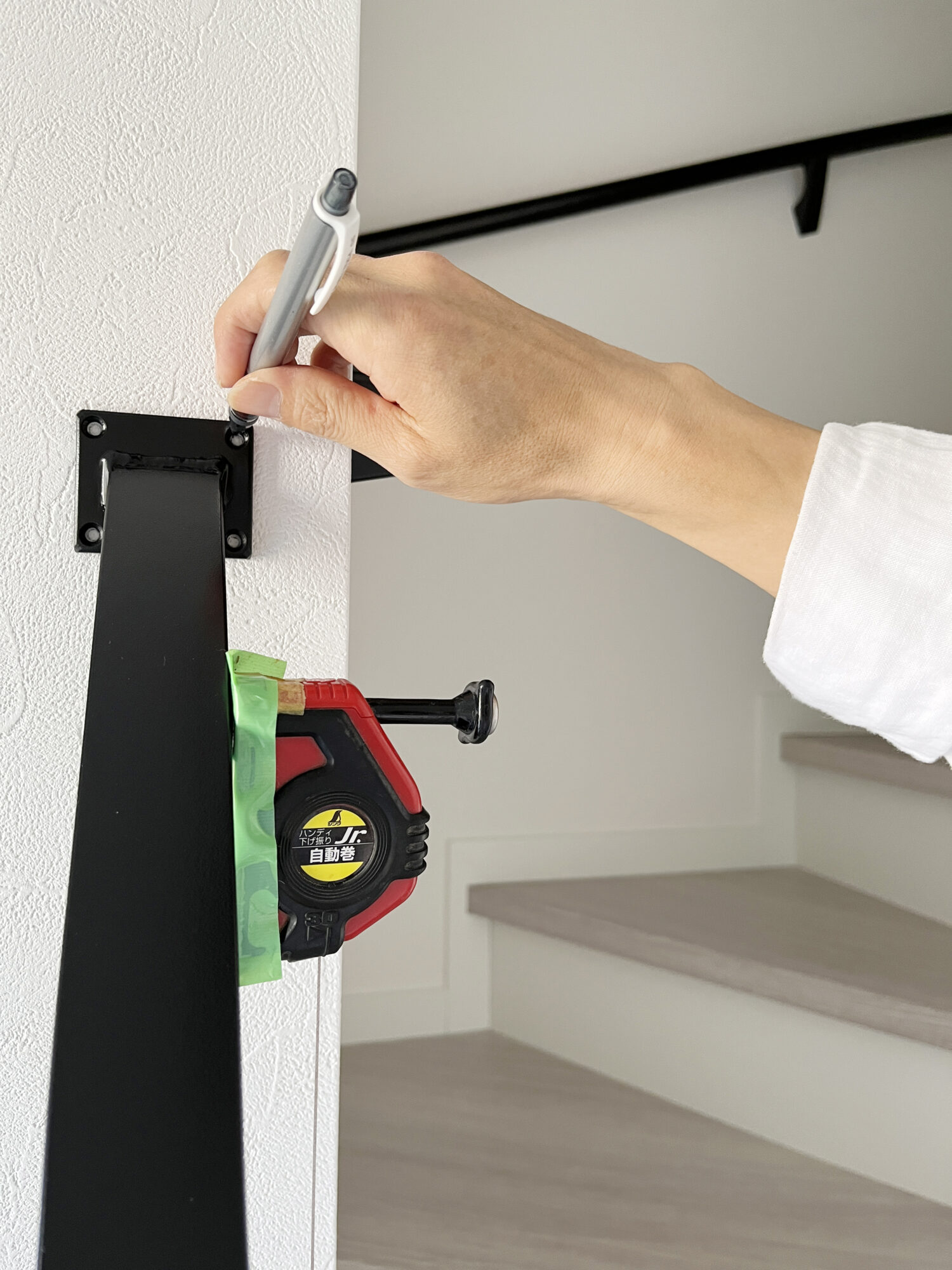 アイアン手すりの取り付け方(下書き)