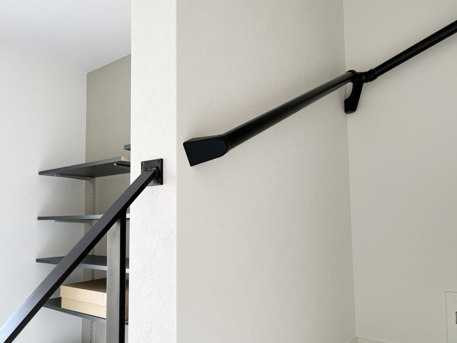 アイアン手すりの豆知識!手すりの高さを合わせる!!