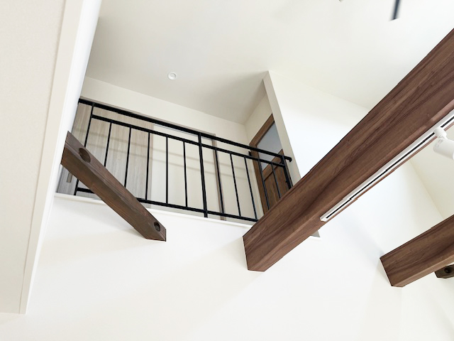 アイアン手すりを離島へお届け!