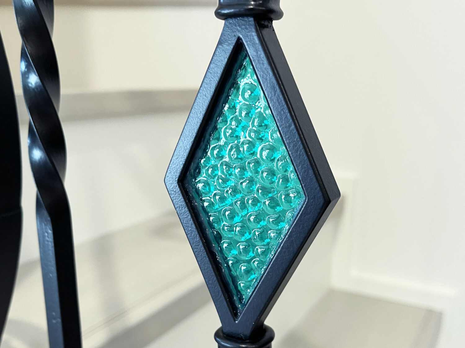 お客様の心を打ち抜いた“エメラルドグリーン”